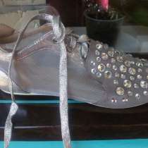 Новые летние макасины- крассовки, р37, в г.Мариуполь
