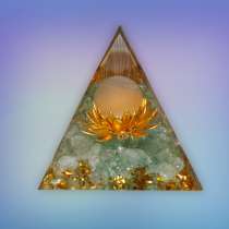 Пирамидка оргонит. Лотос, в Магнитогорске