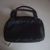 Удобная косметичка. много делений и кармашков, в Екатеринбурге