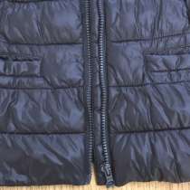 Продам весенняя, осенняя куртка, в Абакане