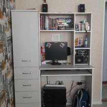 Стол компьютерный, полки, пенал, в г.Актобе