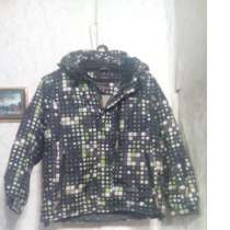 Зимняя куртка с капюшоном, р.42,б\у, в Мурманске