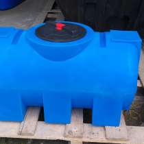 Емкость из полиэтилена на 0,25 куба. Горизонтальная, в Омске