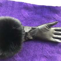 Перчатки новые Versace Италия кожа мех лиса песец высокие, в Москве