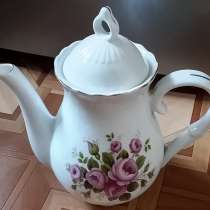 Кофейник фарфоровый продаю, в г.Караганда