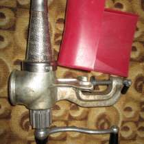 Ручная соковыжималка. 1979 год, в Москве