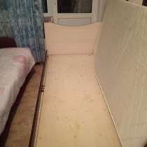 Продам кровать с матрасом, в Красноярске