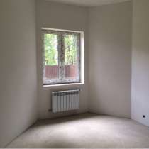 Продаю трехкомнатную квартиру, в г.Енакиево