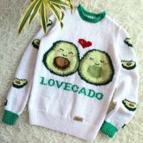 Свитерок с милыми авокадиками, в Калининграде