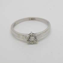 Золотое кольцо с бриллиантом 0.38 карат, в Москве