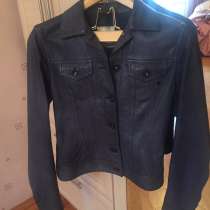 Продам кожаную куртку!, в Москве