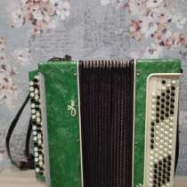 Музыкальный инструмент б/у, в Альметьевске