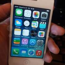 Отдам школьнику 1-2 класс айфон 4s 16гб белый, в Калининграде