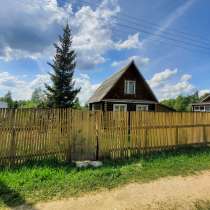 Жилой дом 100 м2, / сруб /, гараж, баня на 10 сотках, в Рузе