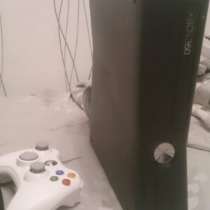 XBox, 3 джойстика, руль, игры и другое, в Тюмени