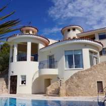 Особняк с видом на море в Пафосе-Кипр, в Москве