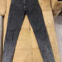 Джинсы, в Нижнем Новгороде