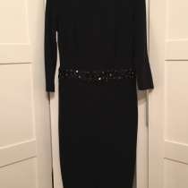 Платье черное, сделано в Италии, в Москве