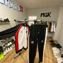 Спортивные костюмы, в Ростове-на-Дону