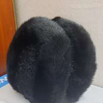 Головной убор из натурального меха, в г.Бельцы