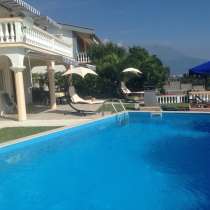 2 виллы с бассейном, зоной барбекю и зоной отдыха в 300 м от, в г.Будва