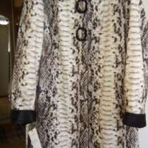 Продам новое пальто, р-р 52-54, в Иркутске