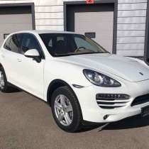 Срочно продам Porsche Cayenne, 2015, в Челябинске