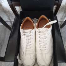 Кроссовки мужские 44 размер кожаные Hugo boss оригинал, в Москве