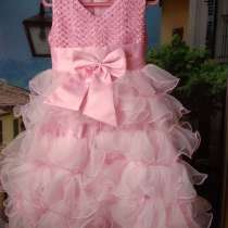 Продажа двух детских платья, в Тихорецке