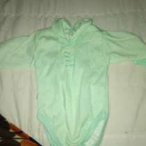 Комбинезон и бодик на ребенка от 0-6 мес, в Хабаровске