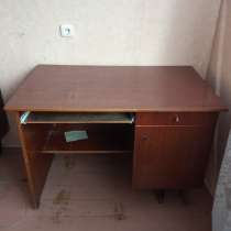 Старая мебель, в Верхней Салде