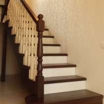 Деревянные ступени, в г.Баку