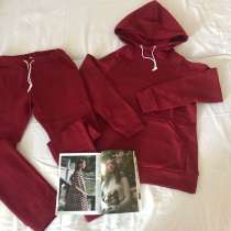 Спортивный костюм, в Санкт-Петербурге