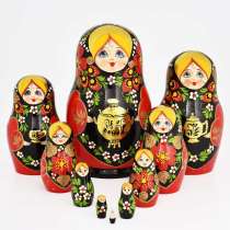 Матрёшки, в Александрове