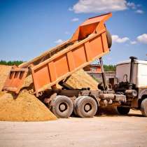 Требуется водитель кат. Е (цементовозы+кормовозы), в Санкт-Петербурге