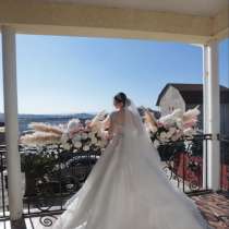 СВАДЕБНОЕ ПЛАТЬЕ, в Адлере