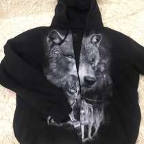 Кофта с волком, в Хабаровске