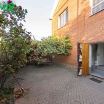 Продам дом 200 м2 с участком 2.5 сот, Белорусская, в Ростове-на-Дону