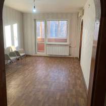 Квартира 6 комнат центр, в г.Луганск