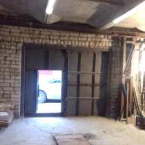 Продам кирпичный гараж в кооперативе, в Балаково