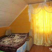 Меняю два дома 120 и 160 кв м 24 сотки,  на дом 300 кв., в Москве