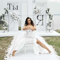 Украшение залов и авто, в г.Кобрин