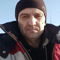 Олег, 44 года, хочет пообщаться, в Благовещенске
