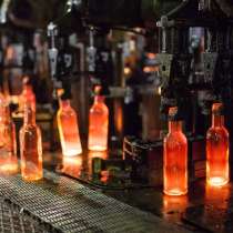 Купить бутылки стеклянные оптом. Хабаровск, Владивосток, в Новосибирске