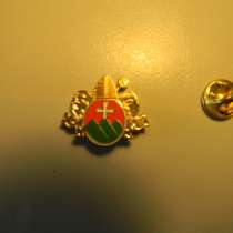 Значок. Венгрия. герб ?, желт. тяж. мет., эмаль, цанга, в г.Ереван