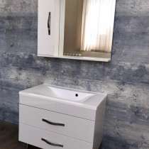 Тумба с раковиной и шкафом зеркалом, в Ростове-на-Дону