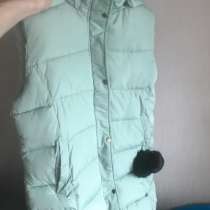 Желетка женская, в Видном