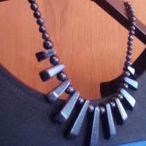 Колье из искусственного авантюрина (ручная работа), в Севастополе