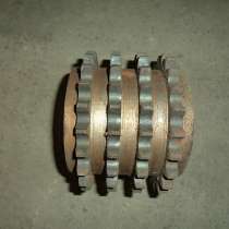 652Б.470.01.007 звездочка 4-х рядная по 7000руб, в Липецке