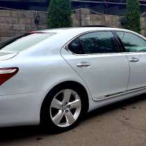 Lexus LS460, Mercedes Benz w221 s550, Camry 55 с водителем, в г.Алматы